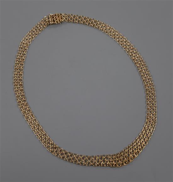 A 9ct gold mesh link chain necklace, 44cm.